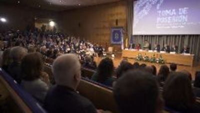 Carmen García Mateo toma posesión Investidura_78